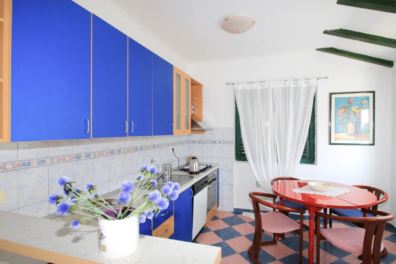 Apartment Ida Търпан Екстериор снимка